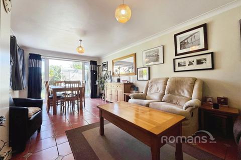 4 bedroom detached house for sale, Fielding Road, Maidenhead, Berkshire
