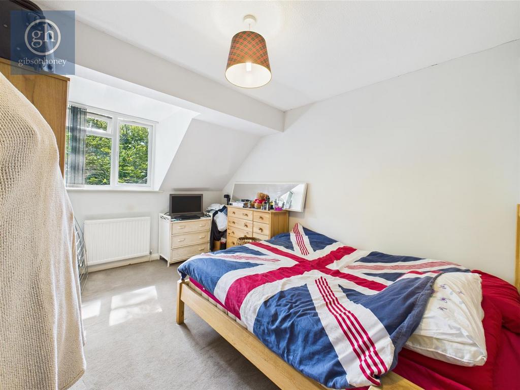 CAM05080 G0-PR0081-STILL001.jpg