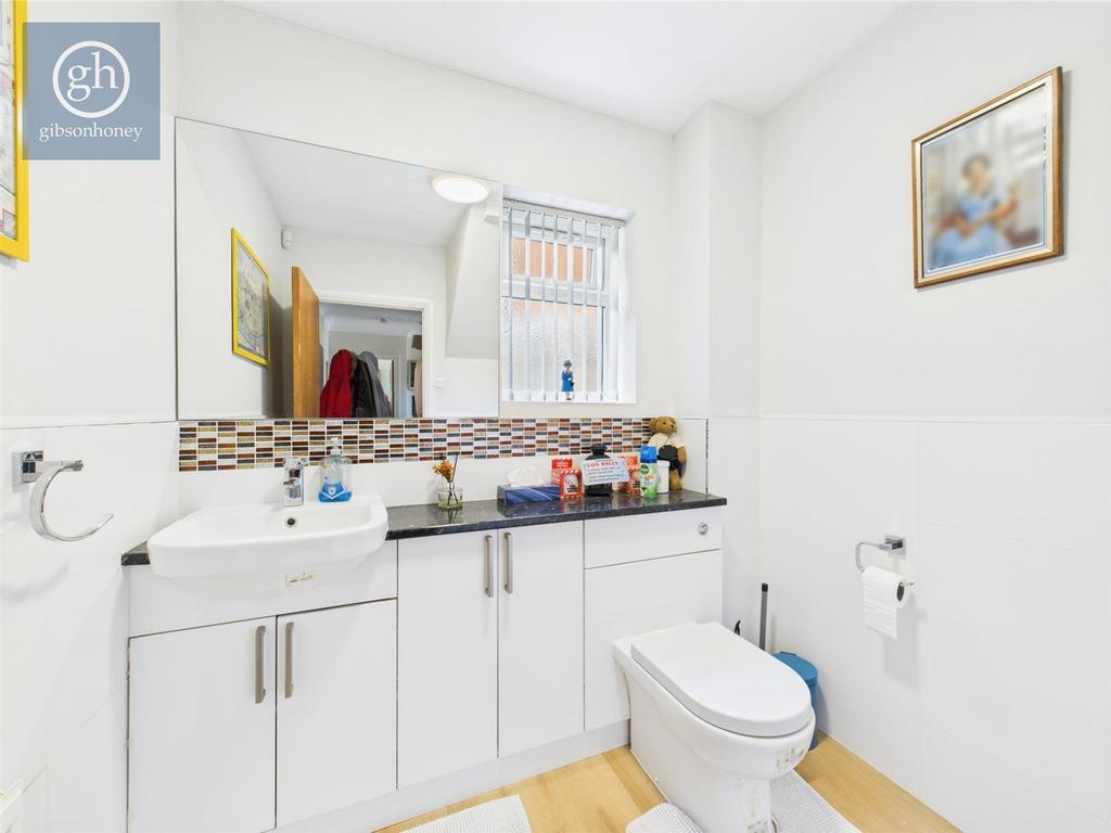 CAM05080 G0-PR0081-STILL021.jpg