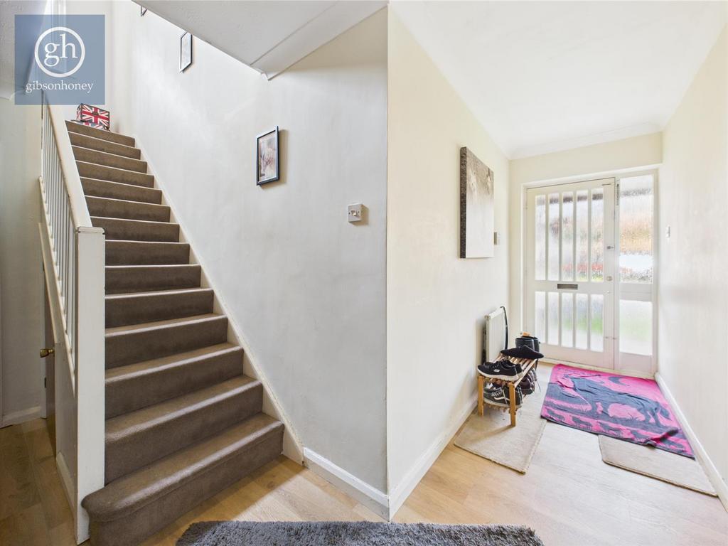 CAM05080 G0-PR0077-STILL027.jpg