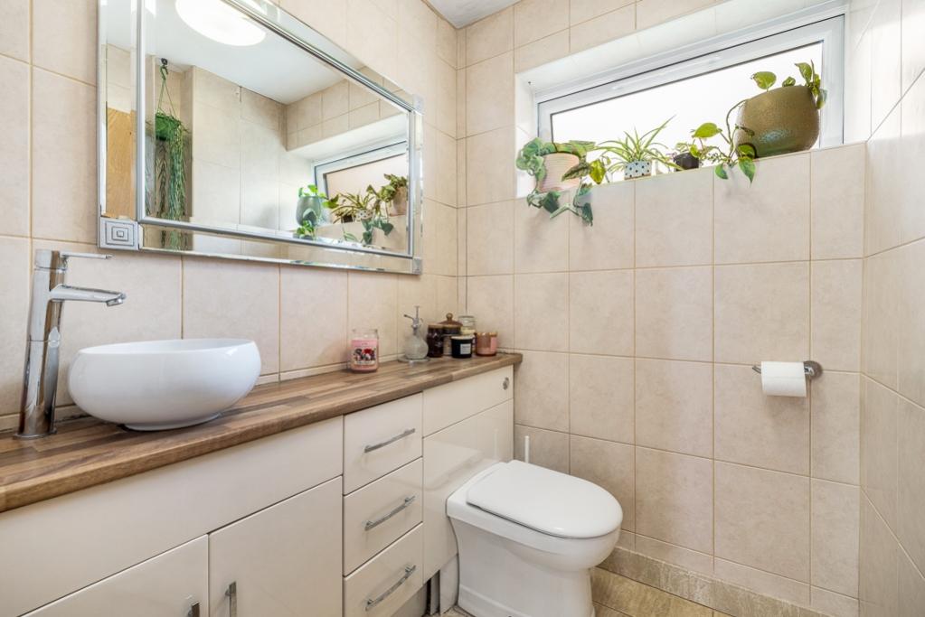 6 Greenbank Drive (Lincoln)-15