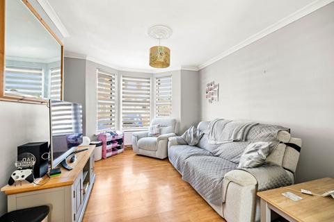 2 bedroom terraced house for sale, Longfield Road, Dover, CT17