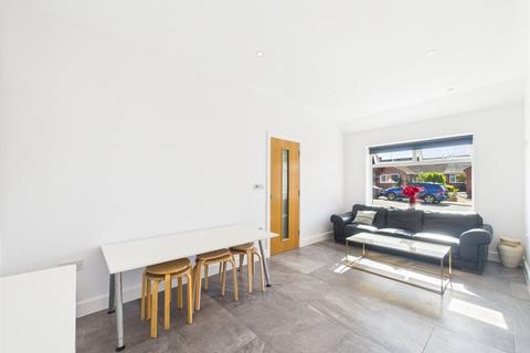 16 Brookfield Lane, Churchdown, Gloucester, GL3 2PP