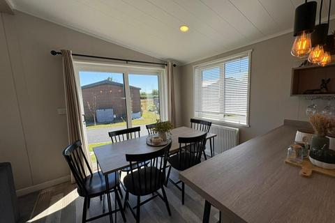 undefined, Oakwood Retreat York