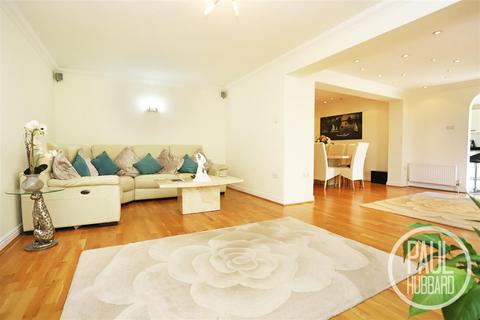 undefined, Broadview Road, Oulton Broad, NR33