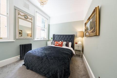 116c Crystal Palace Park Road, London, SE26 6UP