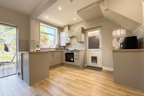 81 Aylestone Drive, Leicester, LE2 8SB