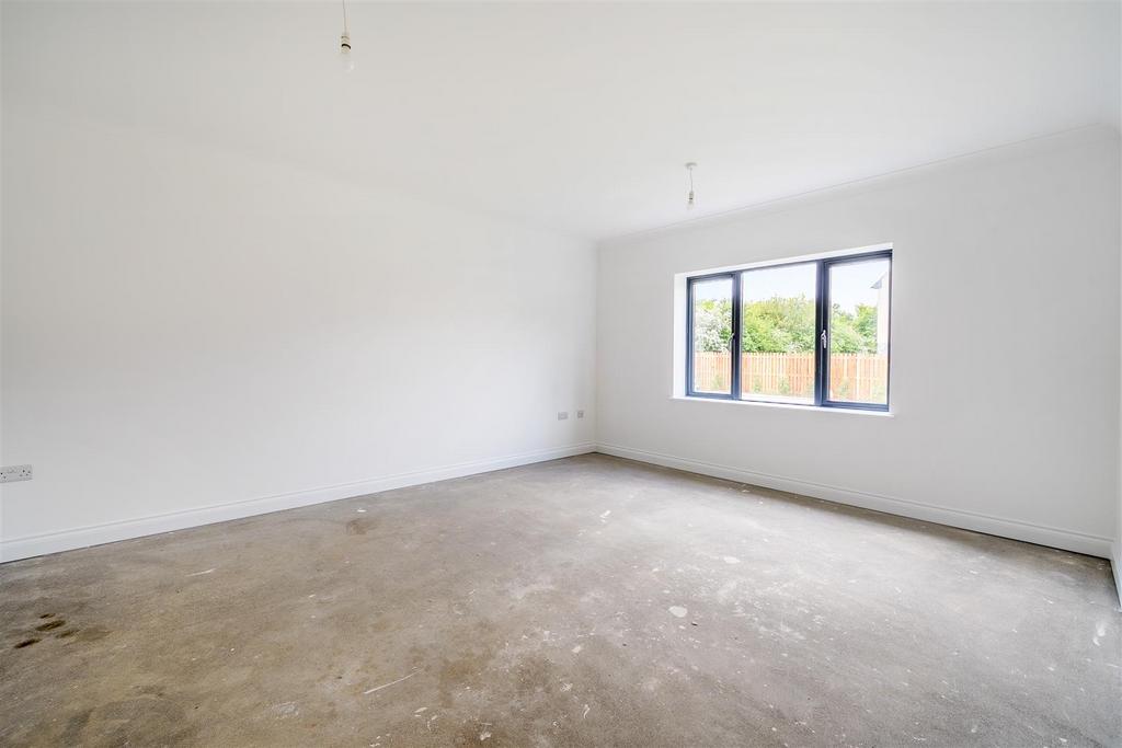 Bedroom 2.jpg