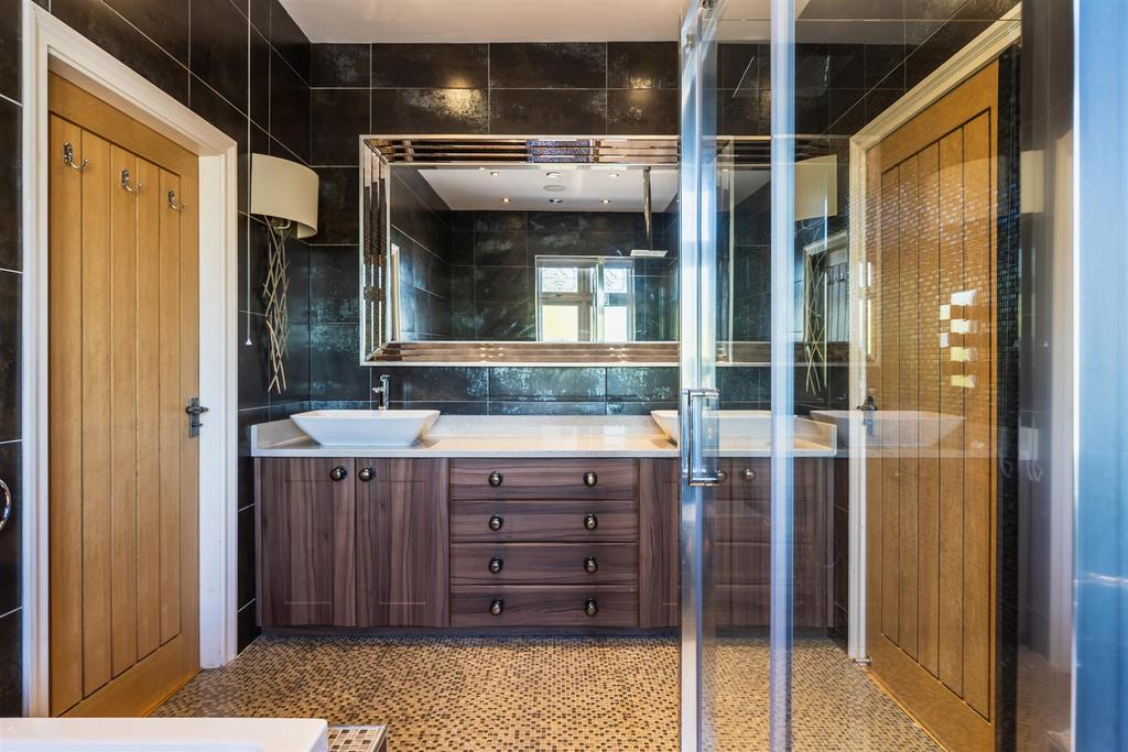 Jack-and-Jill Bathroom
