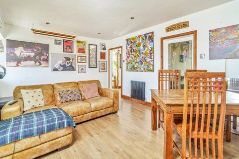 230b High Street, Dalkeith, EH22 1AZ