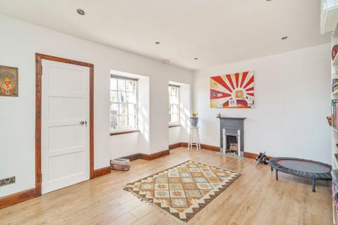 230b High Street, Dalkeith, EH22 1AZ