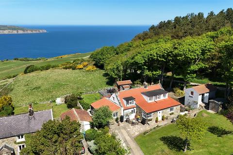 White Cottage Peakside, Ravenscar, Scarborough, YO13 0NE