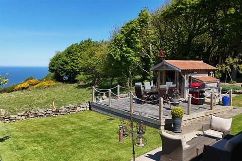 White Cottage Peakside, Ravenscar, Scarborough, YO13 0NE