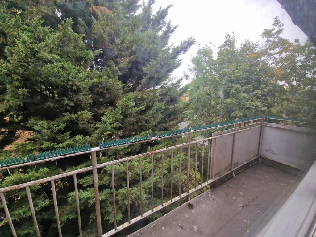 Apartment in Wembley - View 5