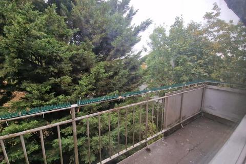 undefined, Wembley HA9