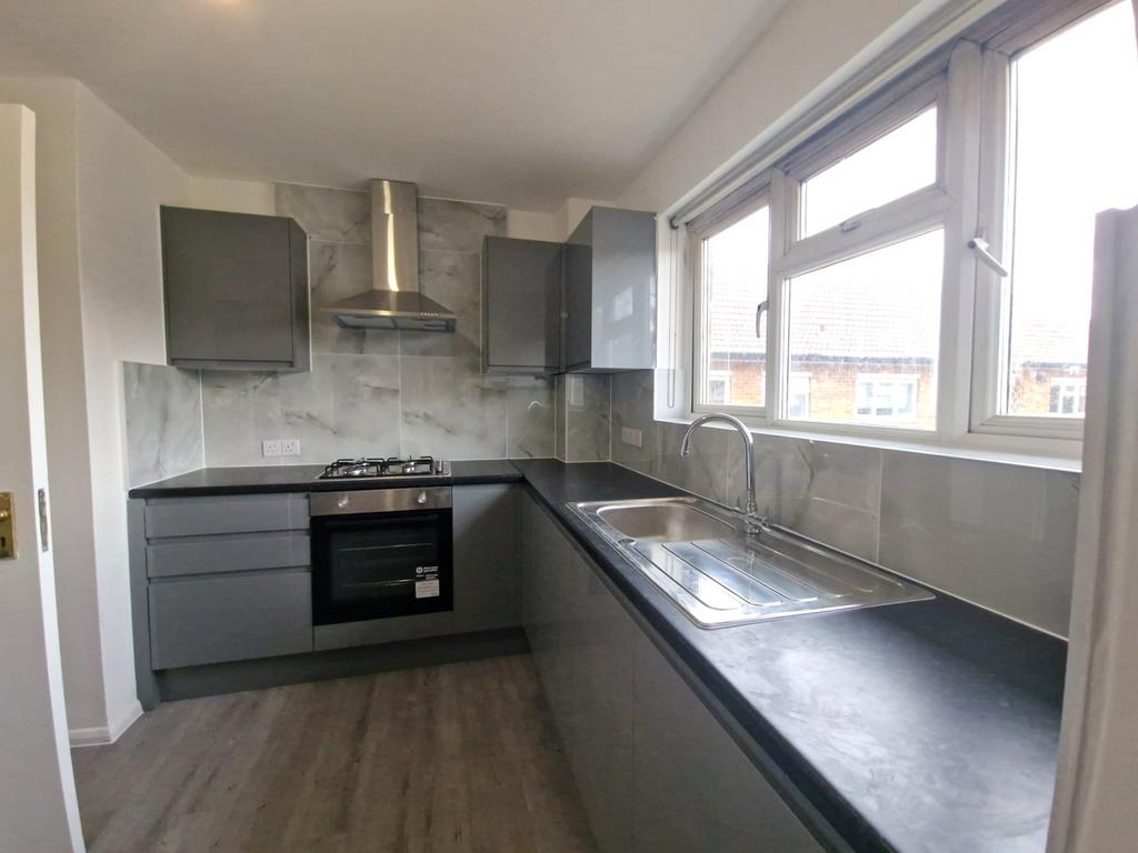 Apartment in Wembley - More