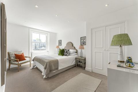 3 bedroom maisonette for sale, Garway Road, London, W2
