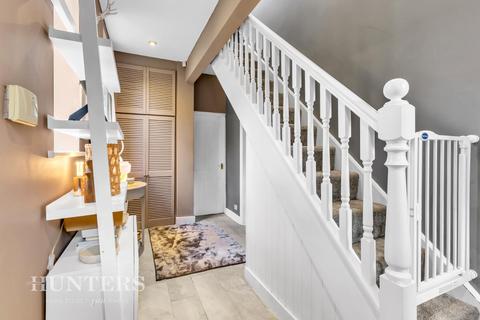 61 Green Lane, Oldham, OL8 3BA