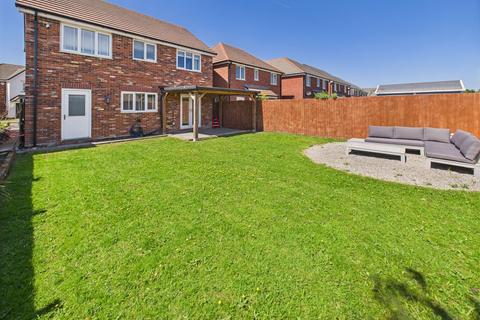 60 Thistle Croft, Astley, Manchester, M29 7SY