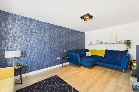 60 Thistle Croft, Astley, Manchester, M29 7SY
