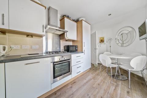 Flat 5, 16 Bridge Close, Sandwich, CT13 9QG