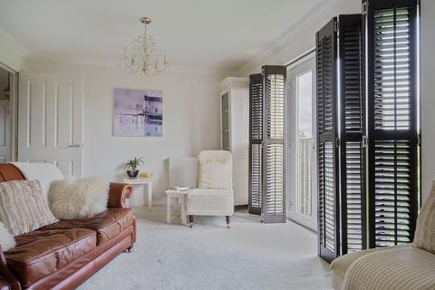 Flat 5, 16 Bridge Close, Sandwich, CT13 9QG