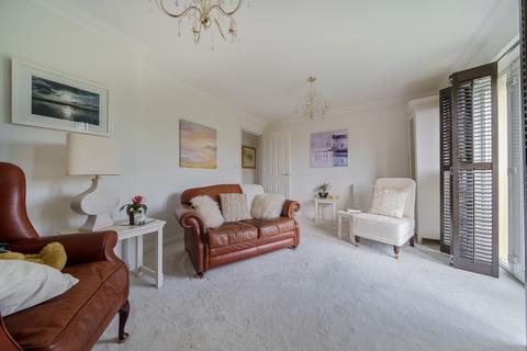 Flat 5, 16 Bridge Close, Sandwich, CT13 9QG