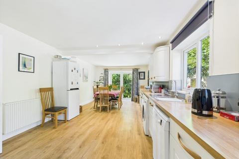 3 bedroom bungalow for sale, Calpin Close, Idle, Bradford