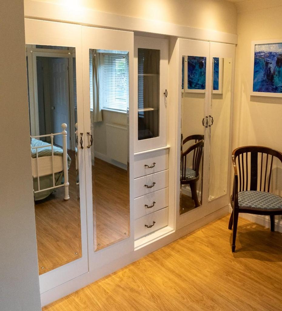 Main Bedroom 11.JPG