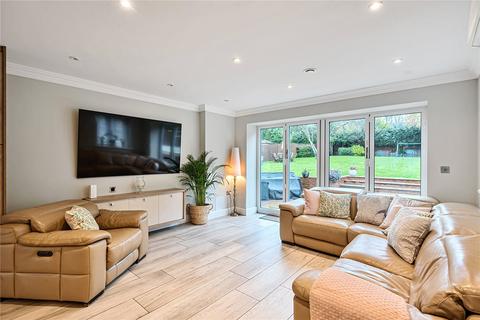Fairlawne Chiltern Road, Peppard Common, Henley-on-thames, RG9 5HX