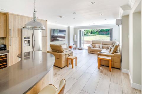Fairlawne Chiltern Road, Peppard Common, Henley-on-thames, RG9 5HX