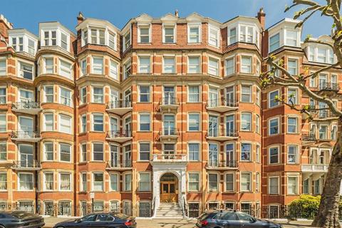 Marloes Road, London W8