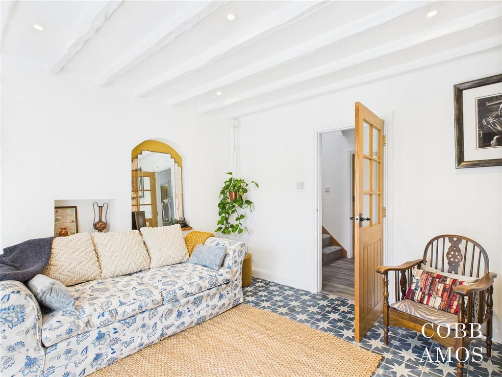 CAM02803 G0-PR0174-STILL048.jpg