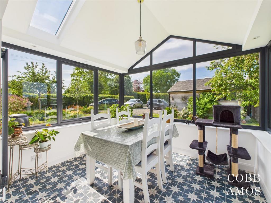 CAM02803 G0-PR0174-STILL036.jpg