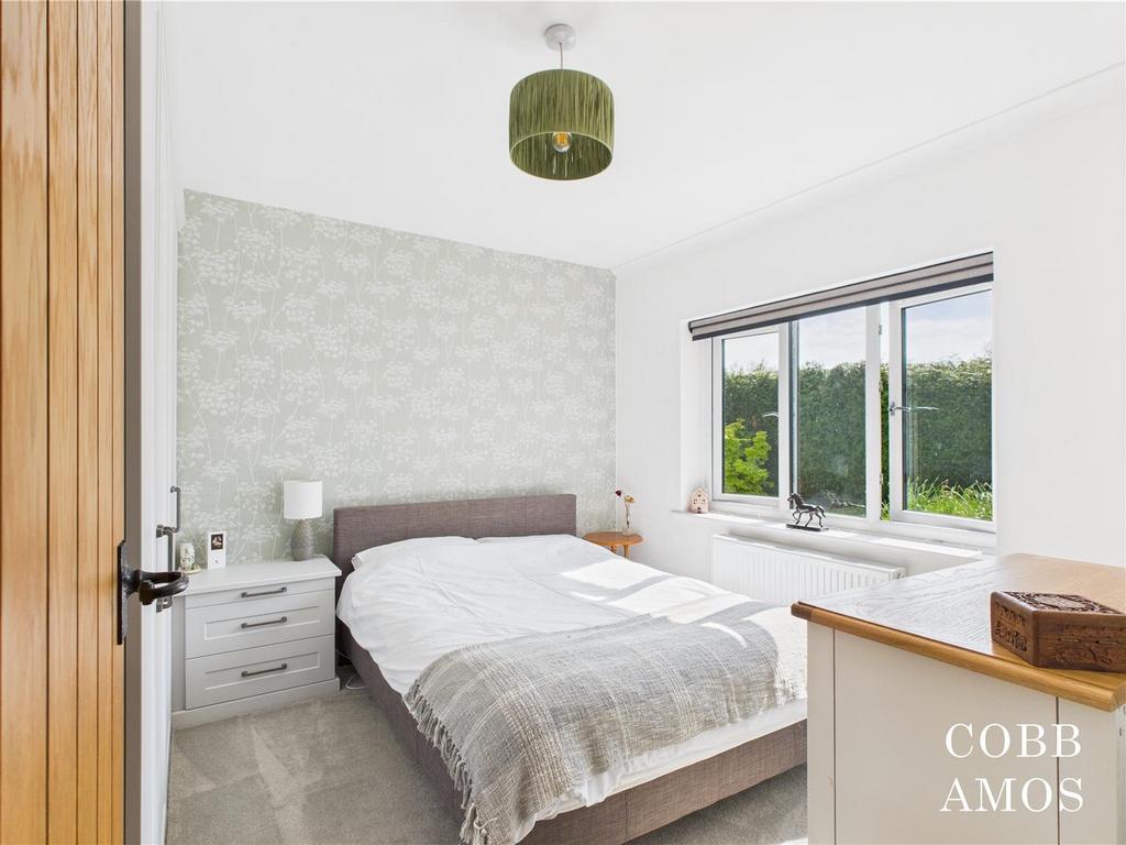 CAM02803 G0-PR0174-STILL016.jpg