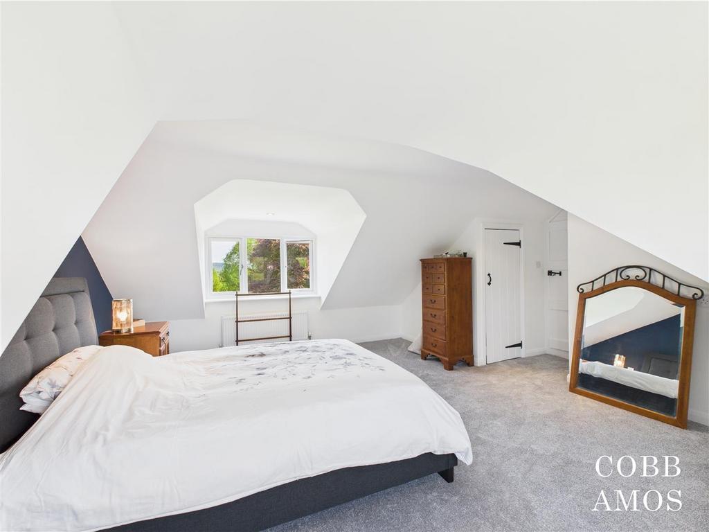 CAM02803 G0-PR0174-STILL004.jpg