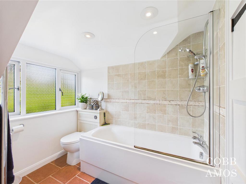 CAM02803 G0-PR0174-STILL009.jpg