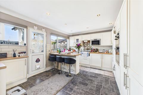 3 bedroom terraced house for sale, School Lane, Yateley, Hampshire, GU46