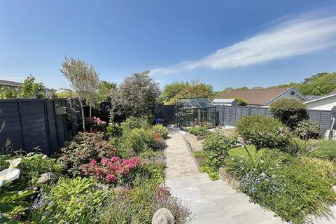 3 Woon Lane, Carnon Downs, Truro, TR3 6LR