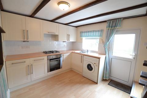 2 bedroom terraced house to rent, Edward Street, Macclesfield SK11