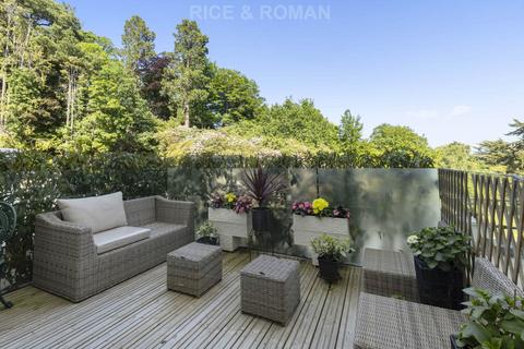 2 bedroom retirement property for sale, Carriage Drive, Ascot SL5