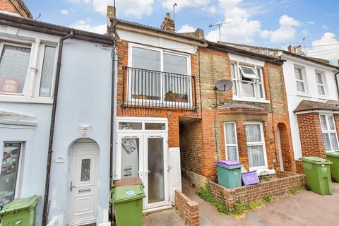 27a Walton Road, Folkestone, CT19 5QR