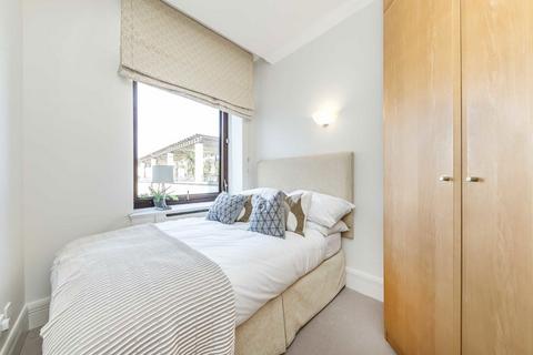 2 bedroom flat to rent, Belvedere Road, London SE1