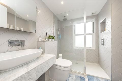 32 Victor Road, Teddington, TW11 8SR