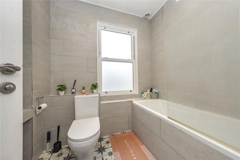 32 Victor Road, Teddington, TW11 8SR
