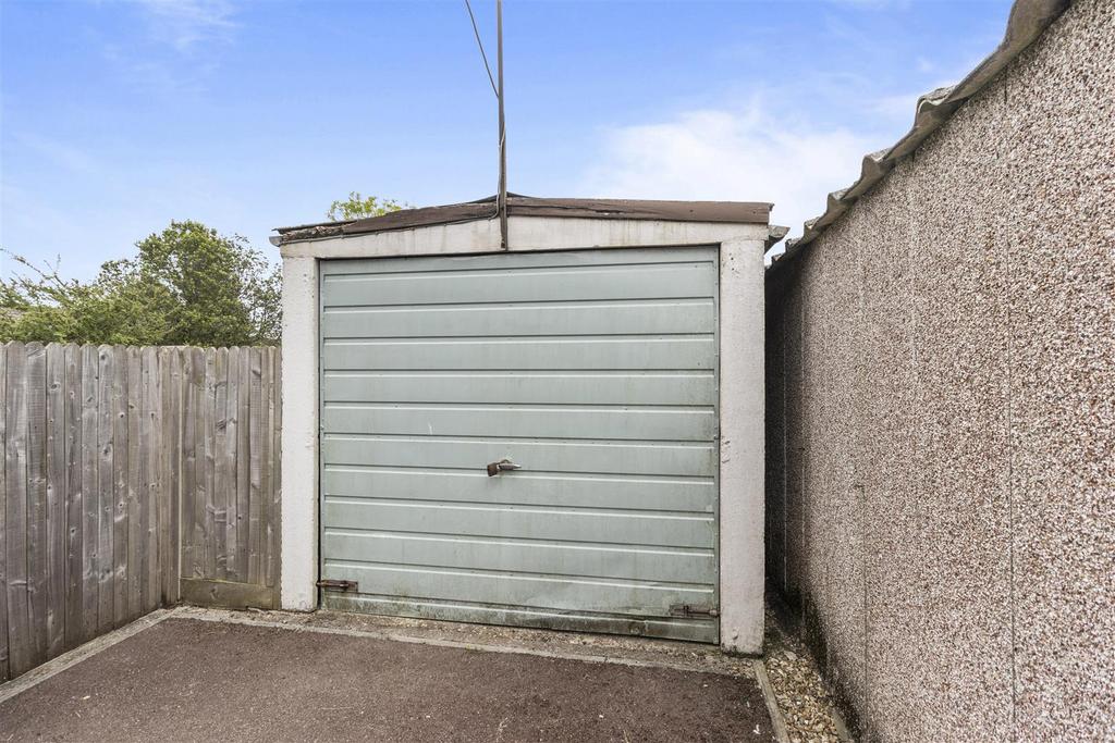 Garage/Store
