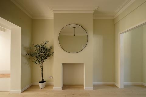 116 Pearcroft Road, London, E11 4DR