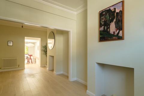 116 Pearcroft Road, London, E11 4DR