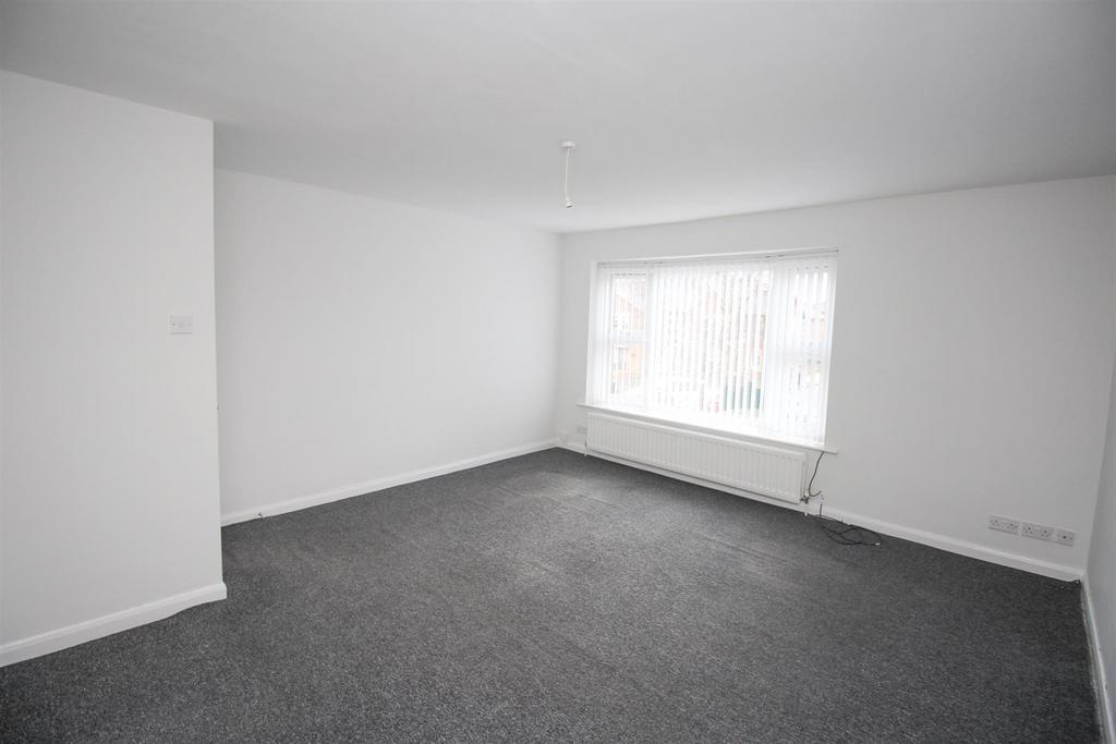 Apartment in Newcastle upon Tyne, North Gosforth - View 3