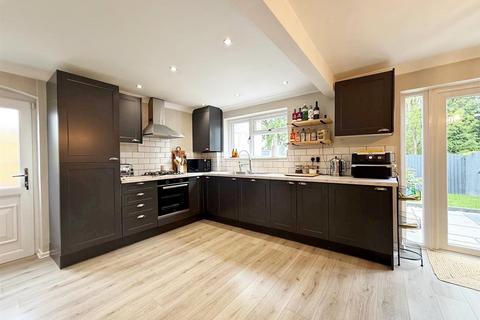 3 bedroom semi-detached house for sale, Westlands Road, Copthorne, Shrewsbury